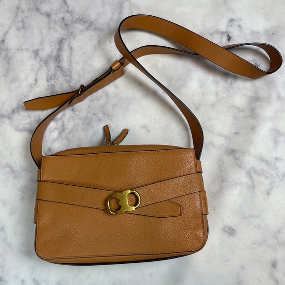 Tory Burch Gemini Link Belted Peanut Brown Pebbled Leather Camera Crossbody Bag - Picture 2 of 12